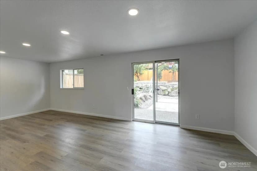 Property photo for 32837 17th Avenue Sw, Federal Way photo 27