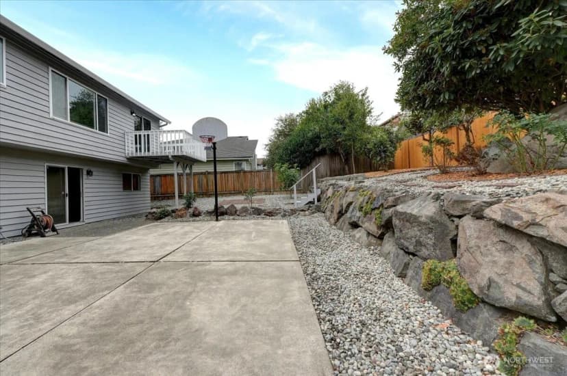 Property photo for 32837 17th Avenue Sw, Federal Way photo 36