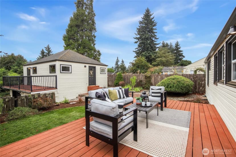 Property photo for 405 Sw 139th Street, Burien photo 16