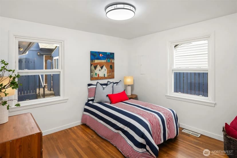 Property photo for 2015 S Ferdinand Street, Seattle photo 13