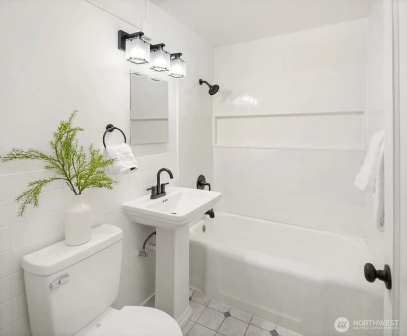 Property photo for 2015 S Ferdinand Street, Seattle photo 15