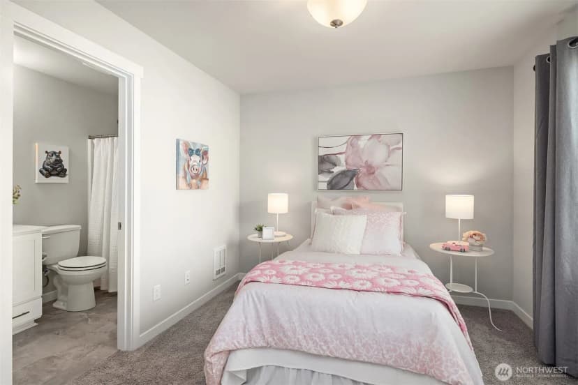 Property photo for 1202 Ne 180th Street #b, Shoreline photo 23