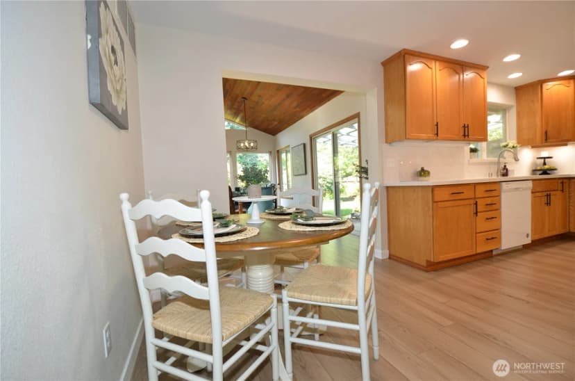 Property photo for 18909 89th Avenue Ne, Bothell photo 9