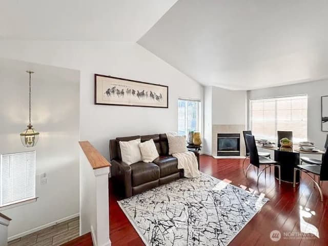 Property photo for 7932 Delridge Way Sw, Seattle photo 3