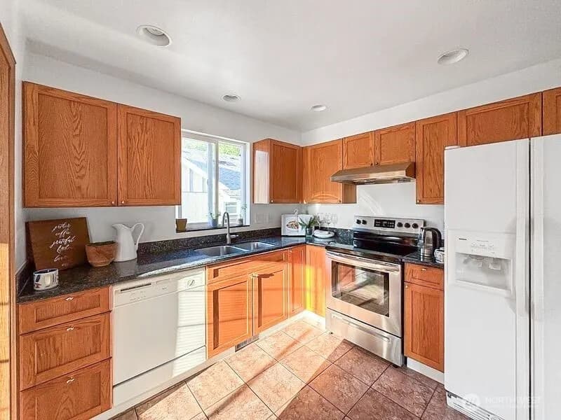 Property photo for 7932 Delridge Way Sw, Seattle photo 21