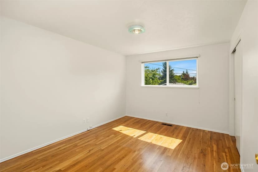 Property photo for 2352 N 192nd Street, Shoreline photo 22