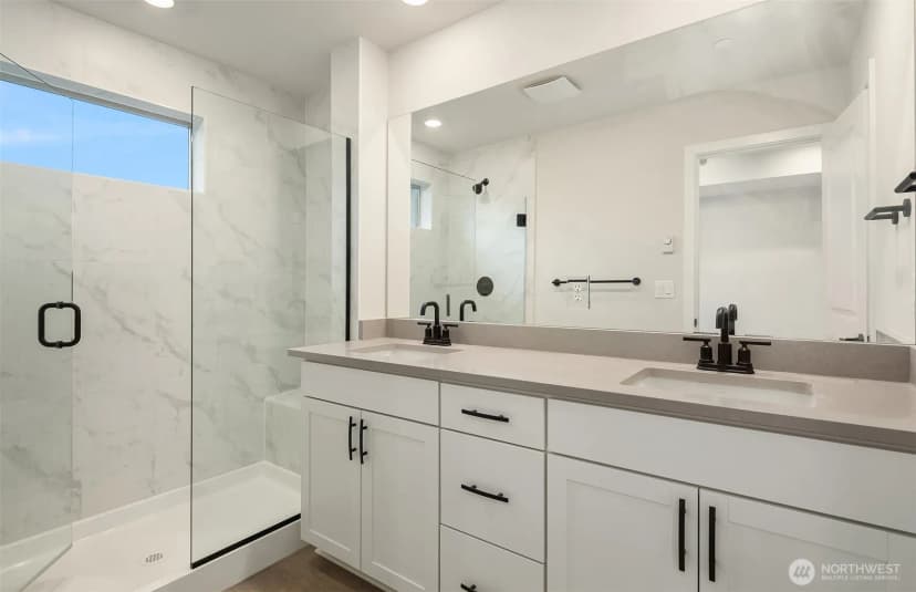 Property photo for 26547 Ne 143rd Circle Ne #9-c, Duvall photo 12