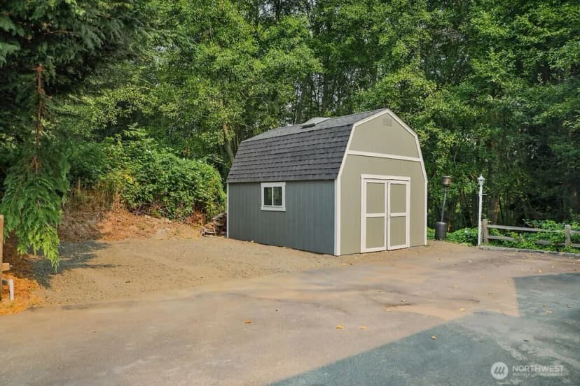 Property photo for 38332 Vista Key Drive Ne, Hansville photo 33
