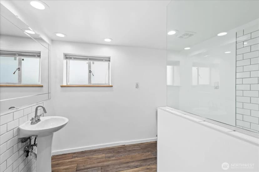 Property photo for 5608 7th Avenue Nw, Seattle photo 22