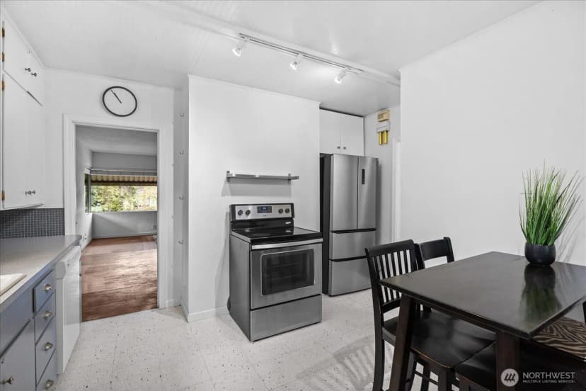 Property photo for 5608 7th Avenue Nw, Seattle photo 10