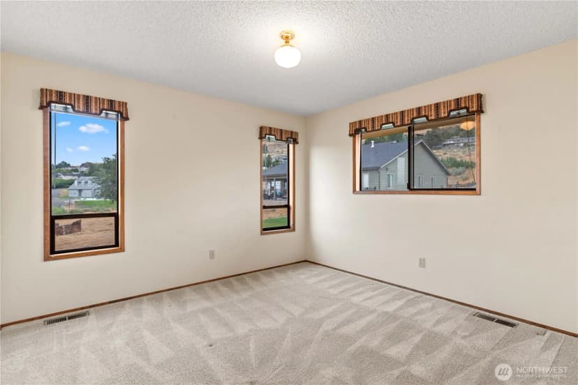 Property photo for 293 Wilky Way Ne, East Wenatchee photo 21
