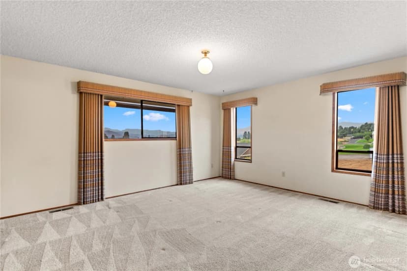Property photo for 293 Wilky Way Ne, East Wenatchee photo 16