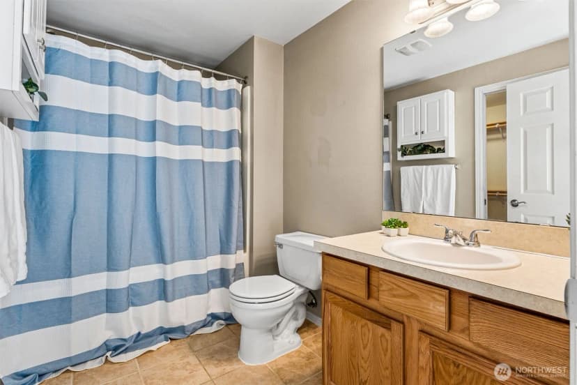 Property photo for 351 Stonewood Place, Bremerton photo 14