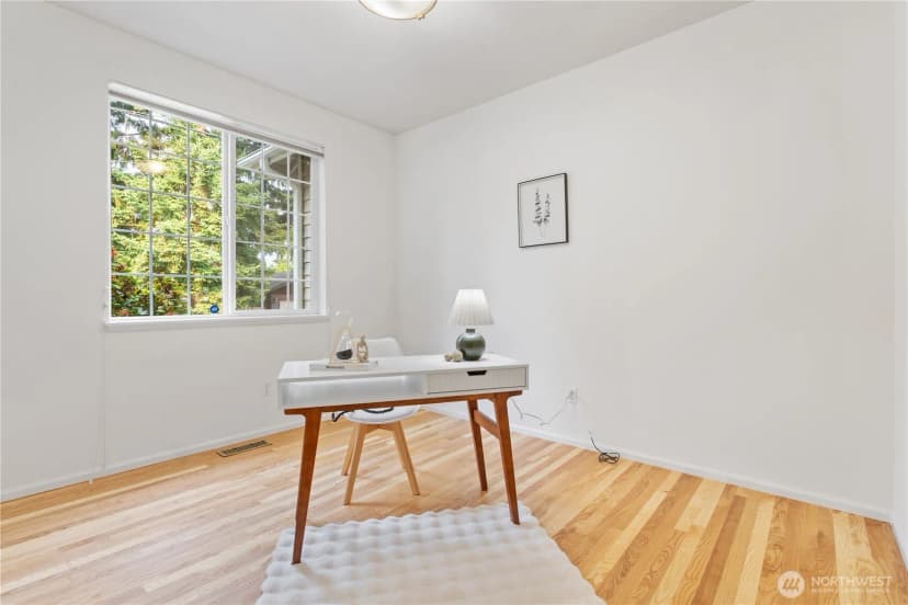 Property photo for 8822 116th Avenue Se, Newcastle photo 24