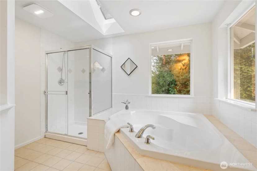 Property photo for 8822 116th Avenue Se, Newcastle photo 31
