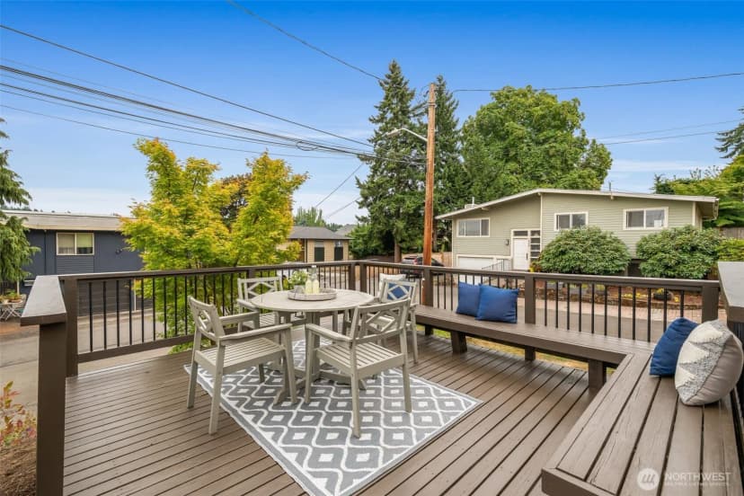 Property photo for 5223 56th Avenue S, Seattle photo 3