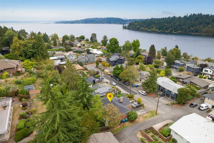 Property photo for 5223 56th Avenue S, Seattle photo 36
