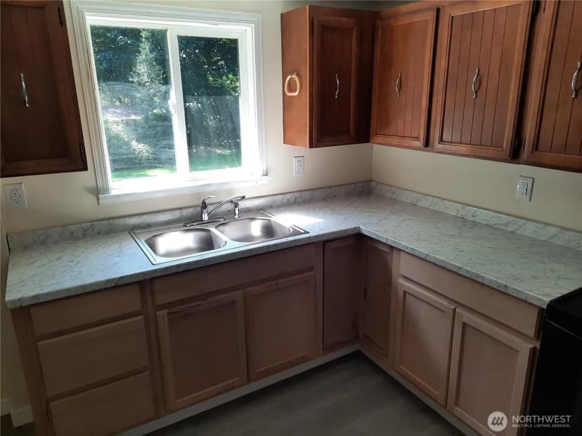 Property photo for 41498 Cape Horn Drive, Concrete photo 25