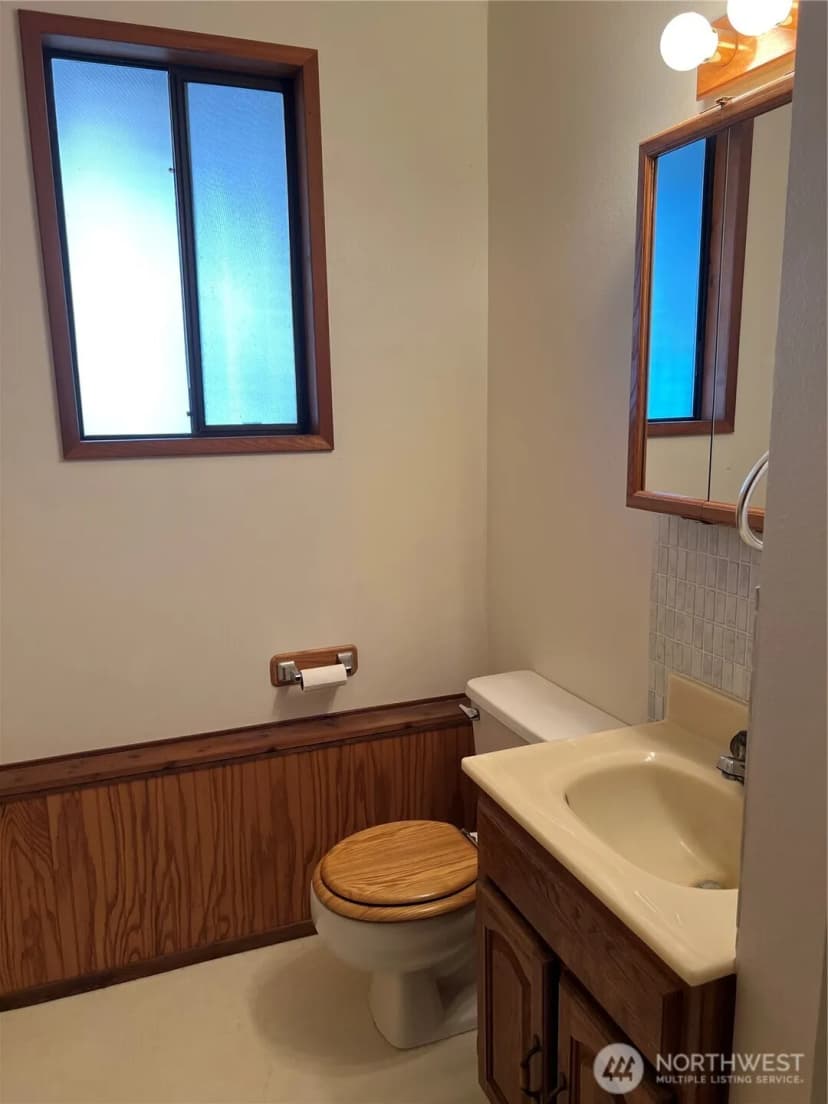 Property photo for 33408 J Place, Ocean Park photo 27