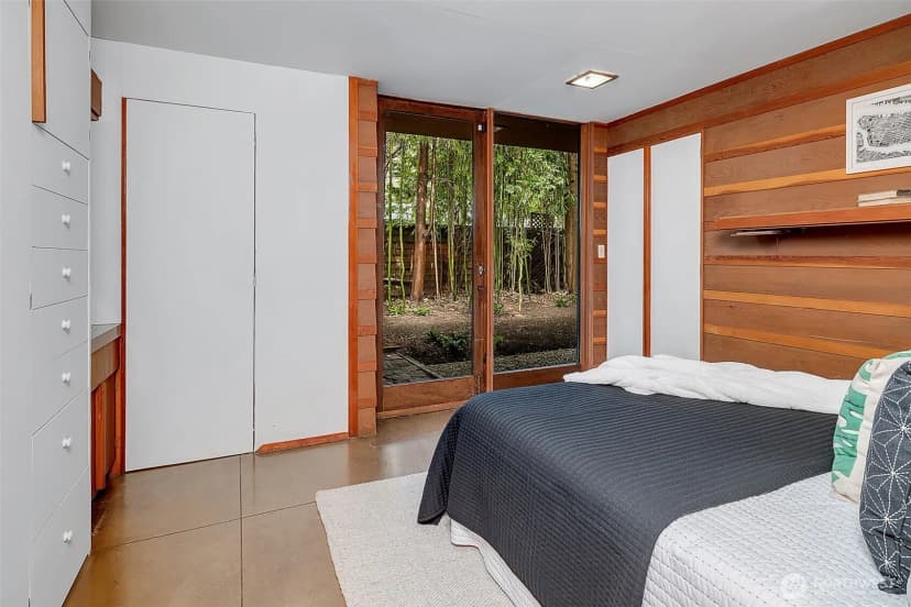 Property photo for 4030 Ne 104th Street, Seattle photo 21