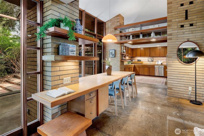 Property photo for 4030 Ne 104th Street, Seattle photo 14