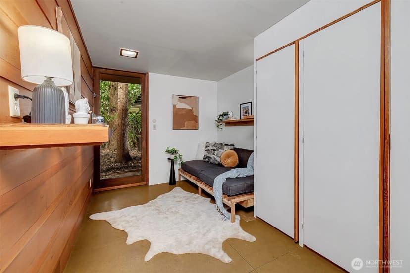 Property photo for 4030 Ne 104th Street, Seattle photo 23
