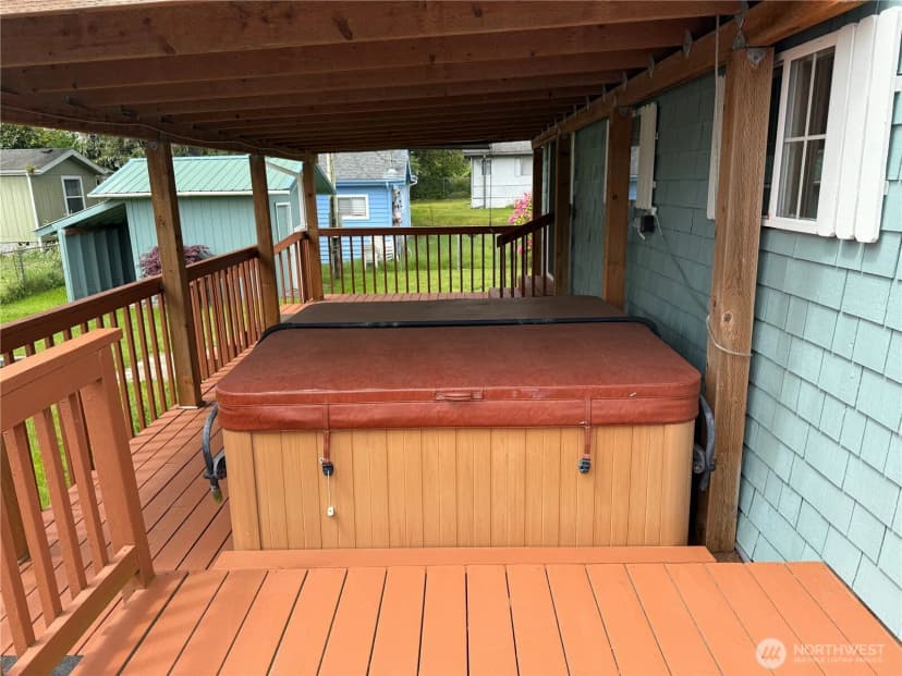 Property photo for 1710 263rd Street, Ocean Park photo 12