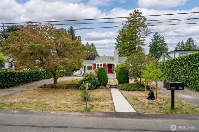 Property photo for 10723 23rd Avenue Ne, Seattle photo 35
