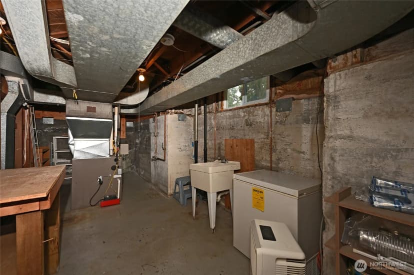 Property photo for 10723 23rd Avenue Ne, Seattle photo 25