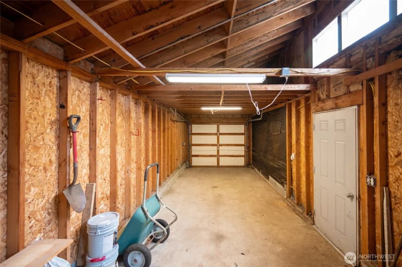 Property photo for 10723 23rd Avenue Ne, Seattle photo 26