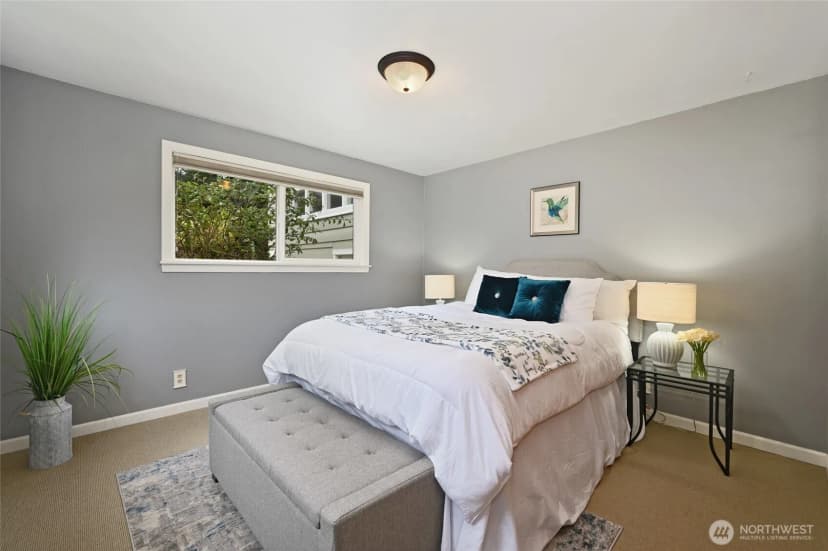 Property photo for 10723 23rd Avenue Ne, Seattle photo 15