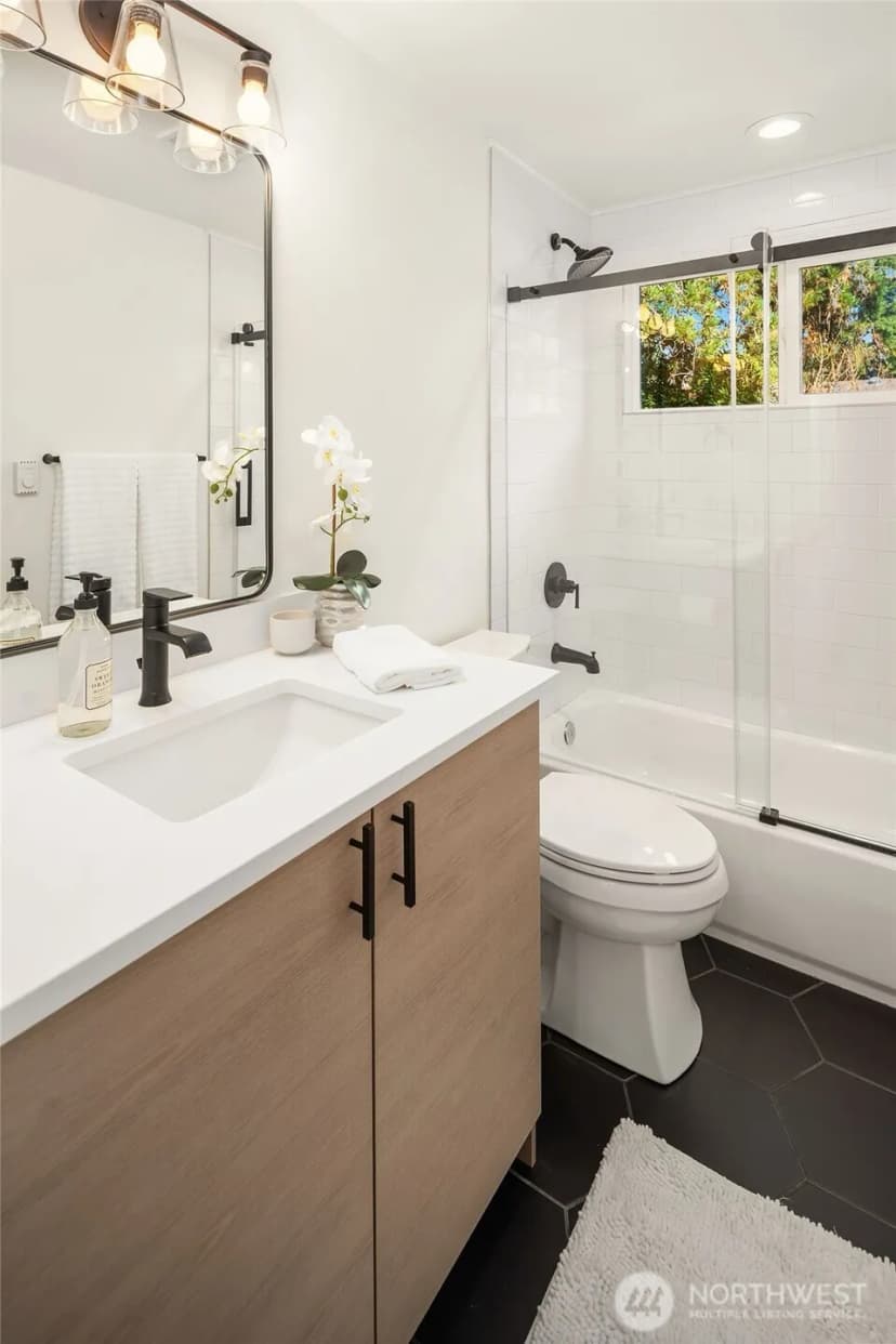 Property photo for 15735 Se 25th Street, Bellevue photo 17