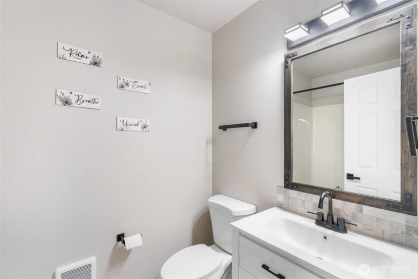 Property photo for 2017 201st St. E, Spanaway photo 25