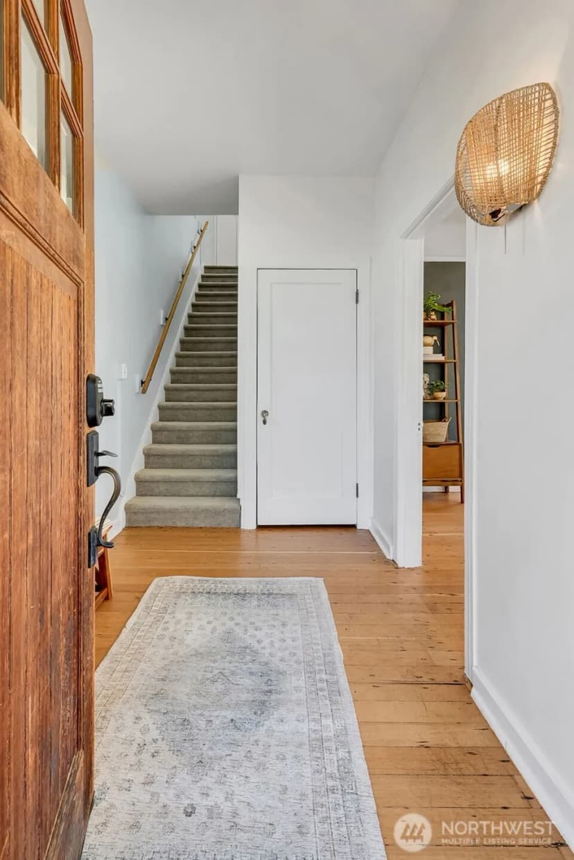 Property photo for 5416 46th Avenue S, Seattle photo 4