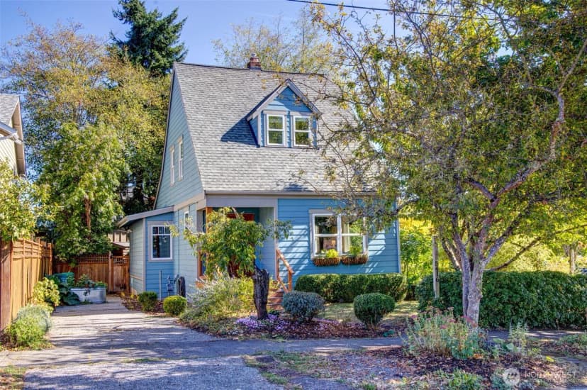 Property photo for 5416 46th Avenue S, Seattle photo 2