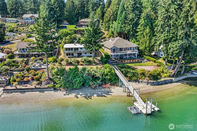 Property photo for 3301 White Cloud Avenue Nw, Gig Harbor photo 2