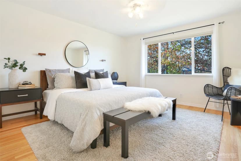 Property photo for 8056 28th Avenue Nw, Seattle photo 15