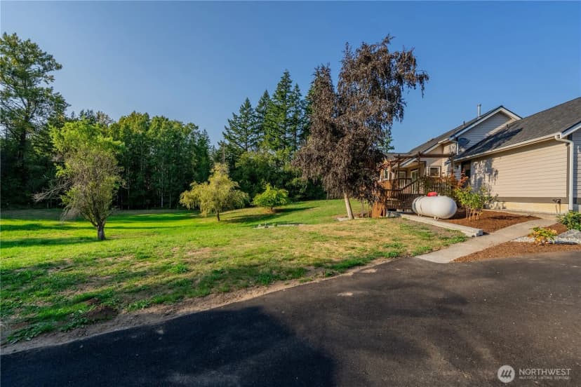 Property photo for 5003 Mission Road, Bellingham photo 39