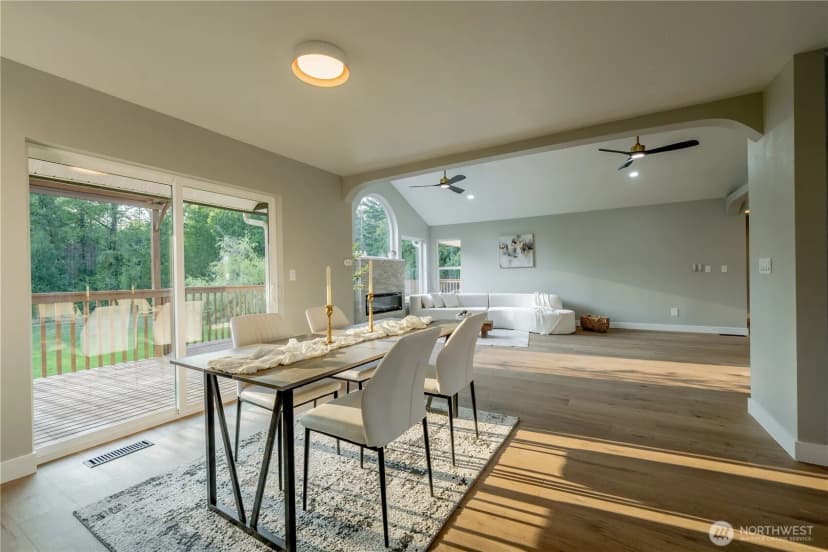 Property photo for 5003 Mission Road, Bellingham photo 8