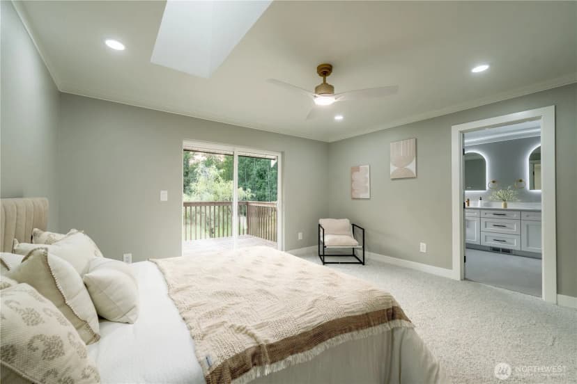 Property photo for 5003 Mission Road, Bellingham photo 17