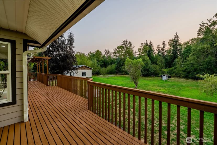 Property photo for 5003 Mission Road, Bellingham photo 18