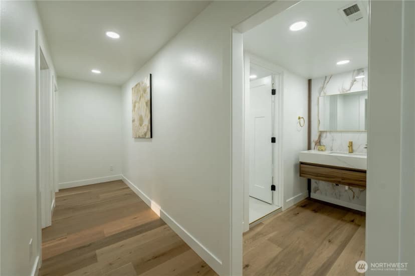 Property photo for 5003 Mission Road, Bellingham photo 24