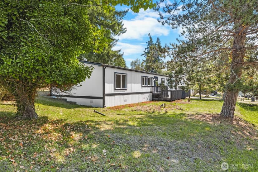 Property photo for 9928 Whitecap Drive Nw, Olympia photo 3