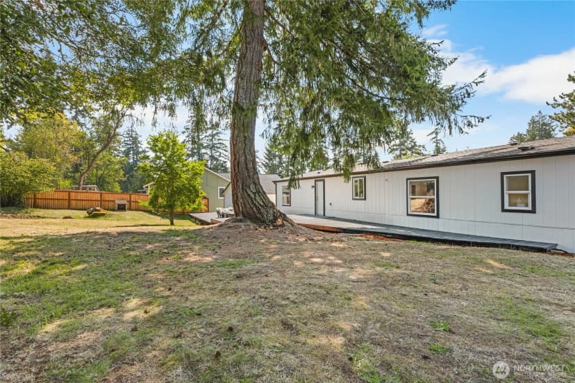 Property photo for 9928 Whitecap Drive Nw, Olympia photo 27