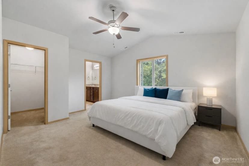 Property photo for 1537 E Gateway Heights Loop, Sedro Woolley photo 15