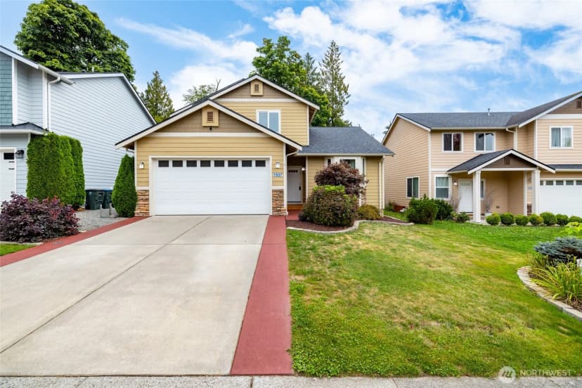 Property photo for 1537 E Gateway Heights Loop, Sedro Woolley photo 18