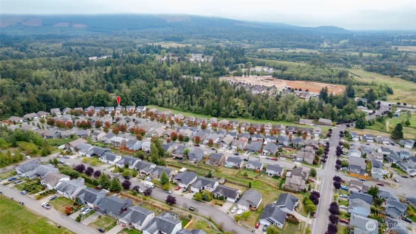 Property photo for 1537 E Gateway Heights Loop, Sedro Woolley photo 19