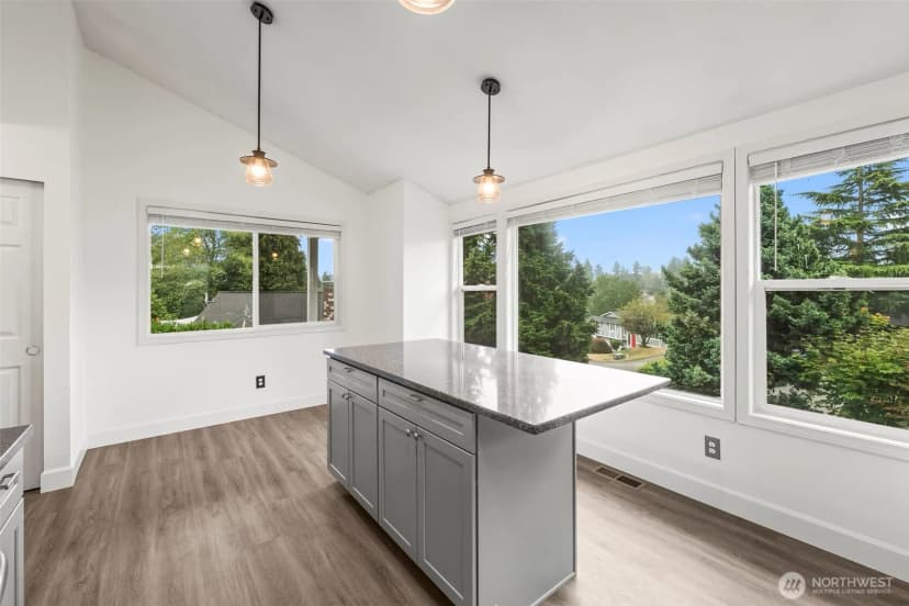 Property photo for 2840 Sw 342nd Street, Federal Way photo 9