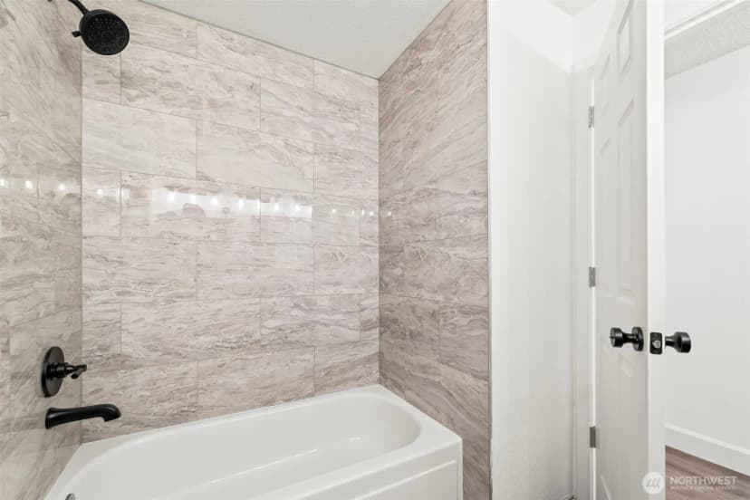 Property photo for 2840 Sw 342nd Street, Federal Way photo 23