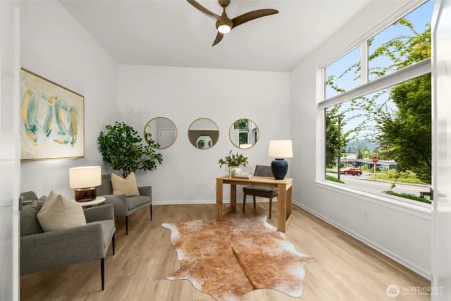 Property photo for 6454 Ne 181st Street #102, Kenmore photo 2